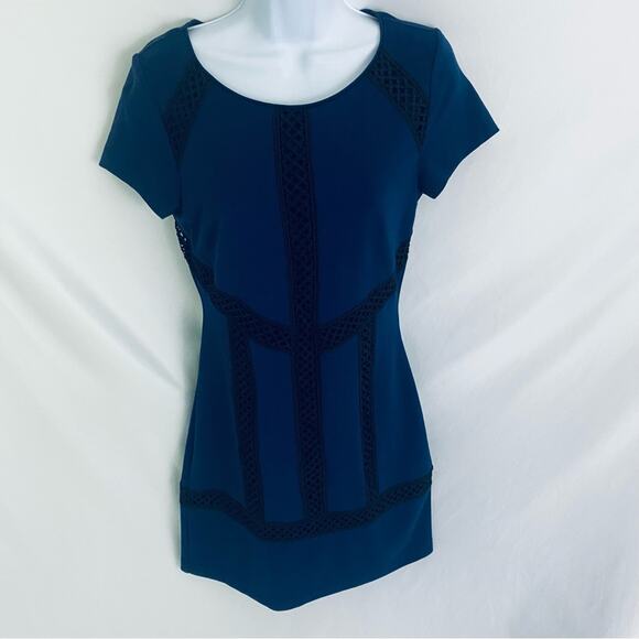 Laundry by Shelli Segal Dress Size 2 - Picture 1 of 9